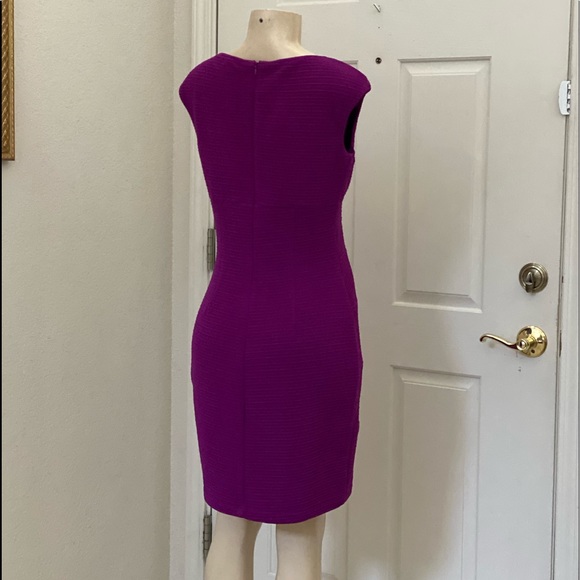 “AMERICAN GIRL” 💜 Super Sexy & Chic Purple Dress - Picture 6 of 16